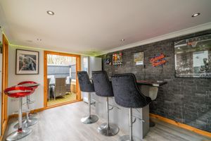 Photo 11- click for photo gallery